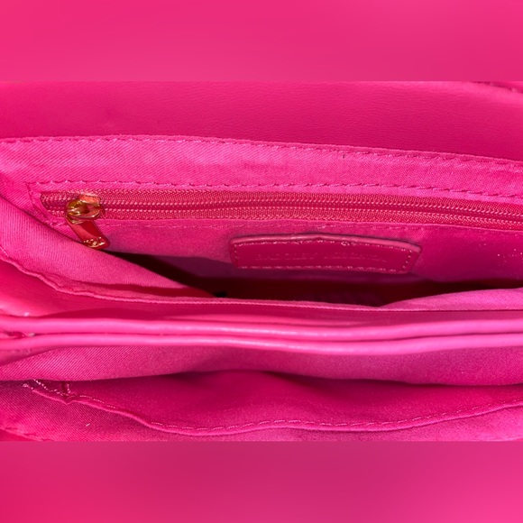 Badgley Mischa Vegan Leather Hot Pink Quilted Messenger Pearl Bag - Picture 7 of 12